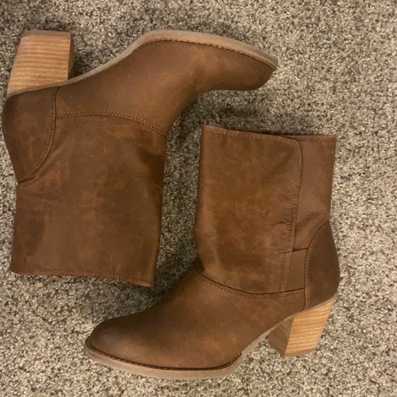 Sbicca Booties - Picture 3 of 5